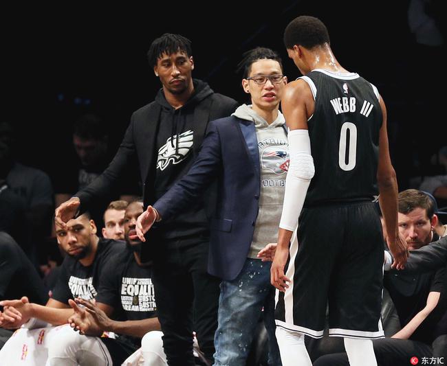 书豪选择执行球员选项