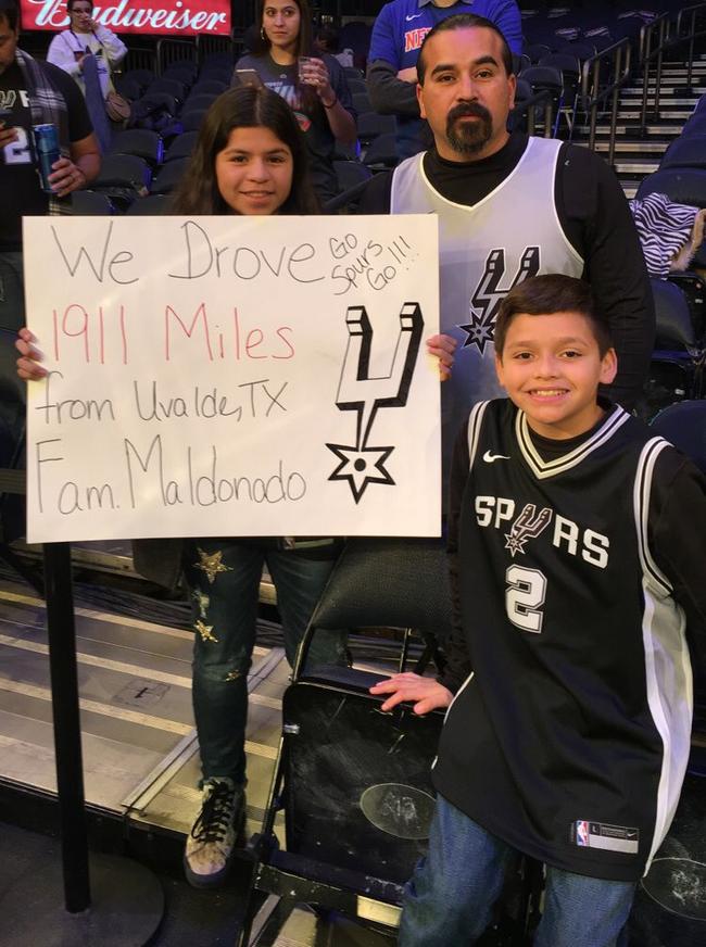 致敬这家疯狂的刺蜜