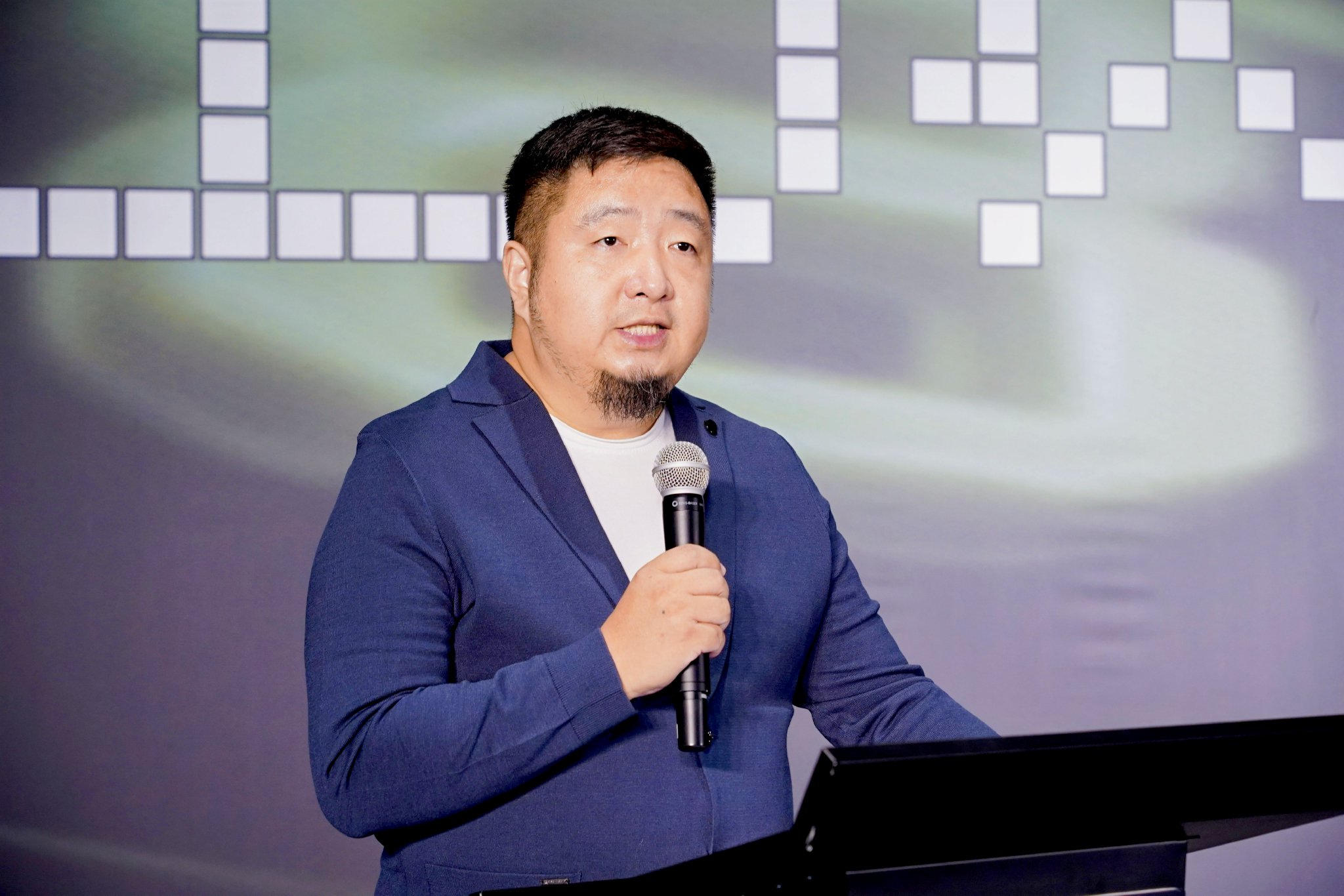 广州美术学院艺术与人文学院副院长 吴杨波