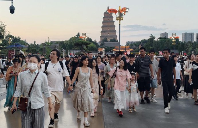 大唐不夜城人气高涨