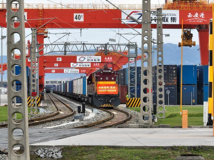 中欧班列超5000列