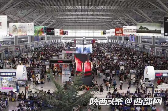 中秋期间西安北加开55列动车组列车 预计发送旅客72万人(四)