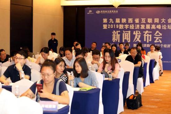 浐灞2019gdp_浐灞湿地公园图片(2)