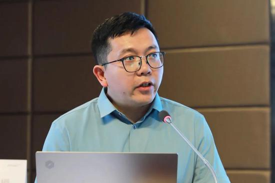 来自北京大学第三医院的王健全教授,王成教授,王佳宁教授,延安分院的