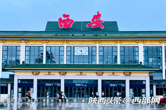 西安火车站南广场图片图片