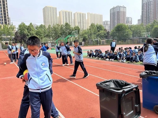 精彩纷呈浐灞垃圾分类扮靓美丽校园颜值底色