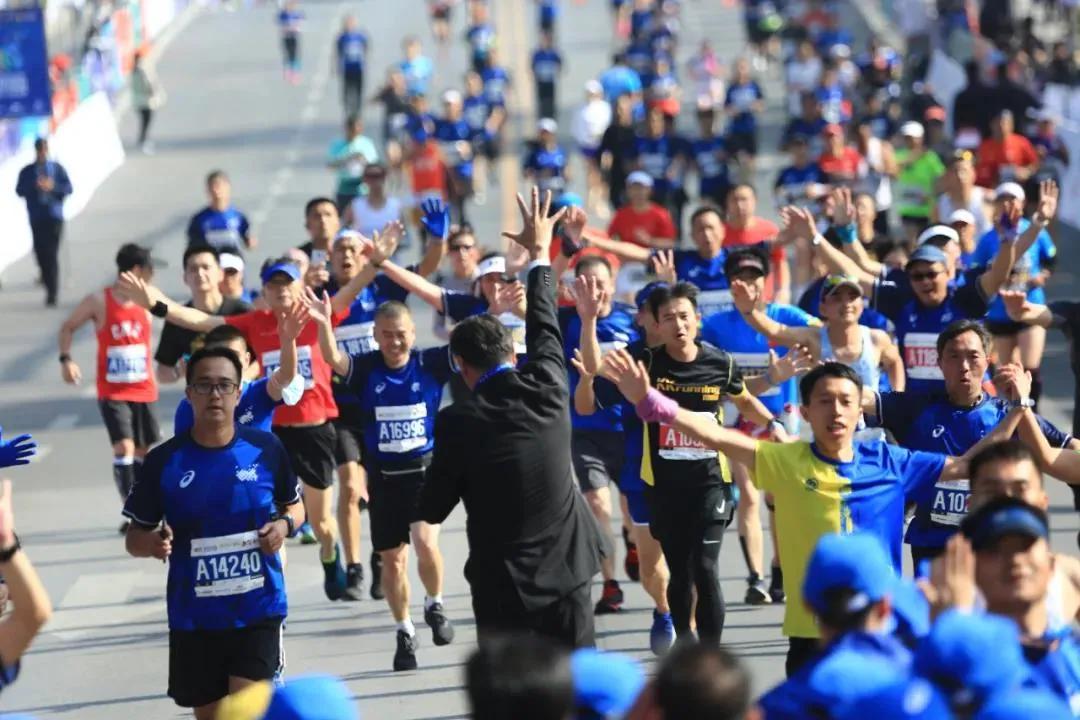 西马五年奔向全运2021西安曲江新区融创马拉松赛报名启动