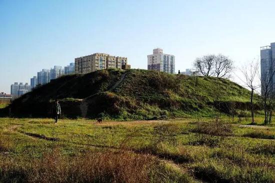 西安韩森寨将建绿地广场未来周边轨交3条地铁