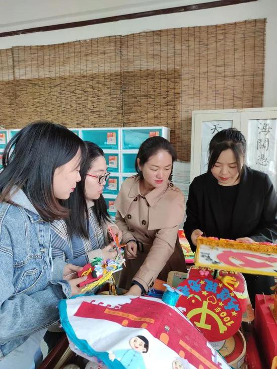 延安实验小学"党在我心中"手工作品展完美亮相