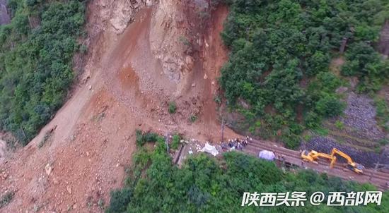 宝成铁路中断16天后顺利抢通今日17时全线恢复通车