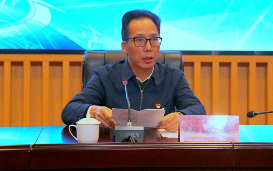 陕西交院党委杨云峰在闭幕式上作总结讲话