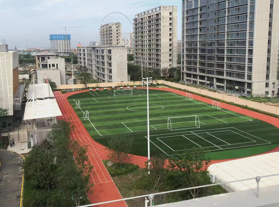 沣东新城第十小学校内场景