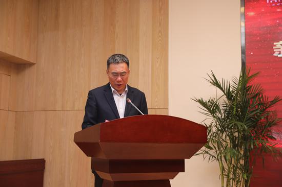 西咸召开"争先创优·我为群众办实事"考核评选点评会 姚海军出席活动