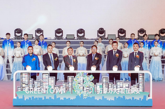 盛典现场节目表演实景图