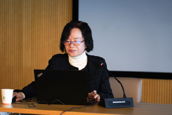 西安鹏瑞利知智照护家园院长路妮娟女士现场分享