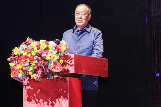 陕西省民族管弦乐学会会长，原西安音乐学院党委书记、院长翟志荣致辞