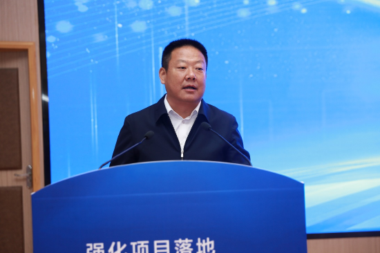 &nbsp;渭城区人民政府区委副书记、区长张永强致辞