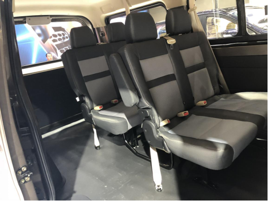 长安睿行m70重庆车展打造"四好"轻客