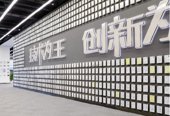 月销全球前三背后,比亚迪用“技术利剑”树立中国品牌新样本954