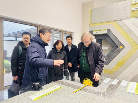 交流会现场实拍图