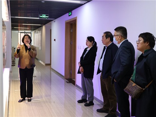 参观信息科学与技术学院