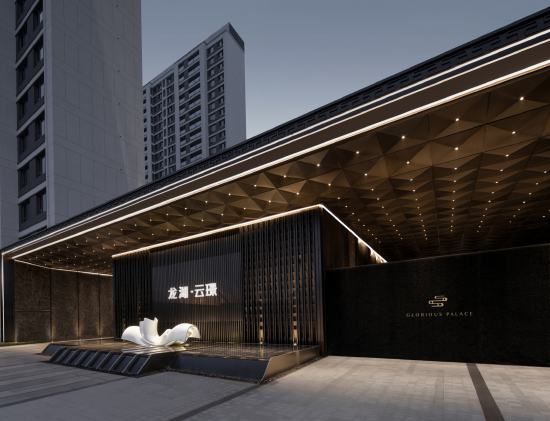 龙湖云璟归家大门实拍图