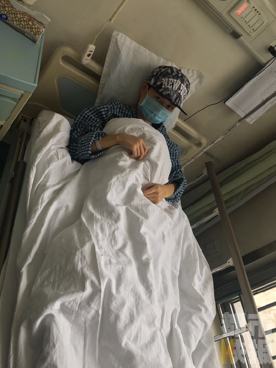 16岁花季少年患重病辗转求医治疗费让人愁