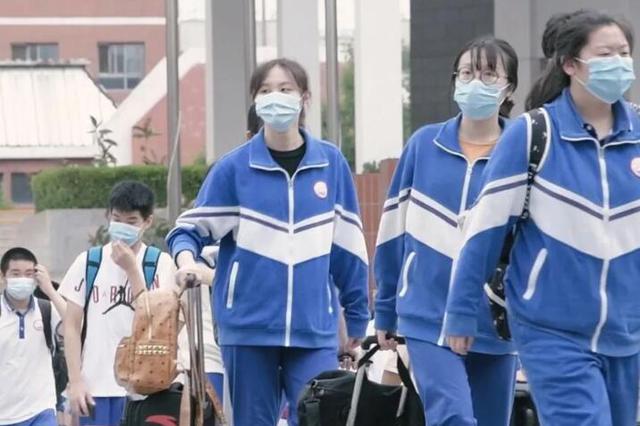 西安：中考生进入考场自主决定是否佩戴口罩 - Vimarsana News