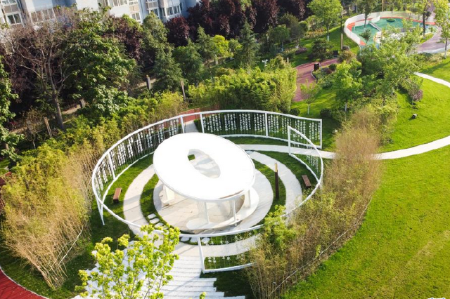 西安：唐城墙遗址公园A段开园