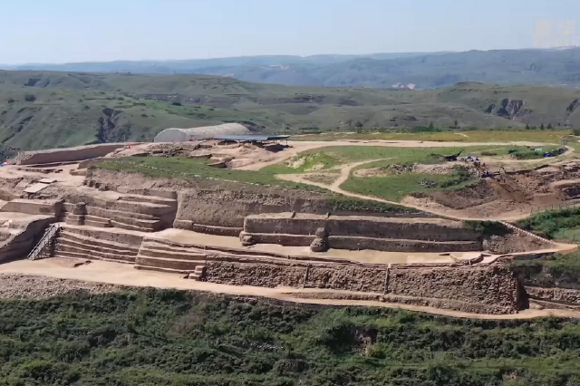 陕西石峁遗址考古发掘有序推进