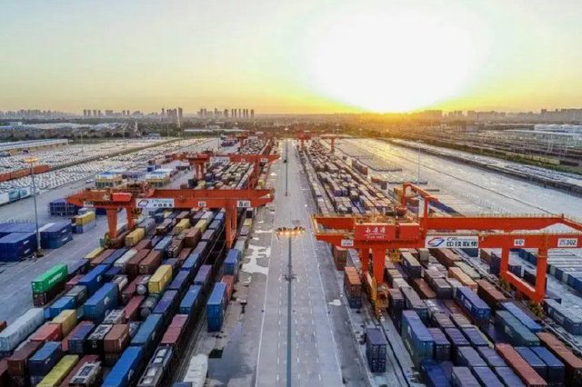 前十月陕西外贸进出口3748.8亿元 增速居全国第4位