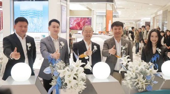 可复美开店现场