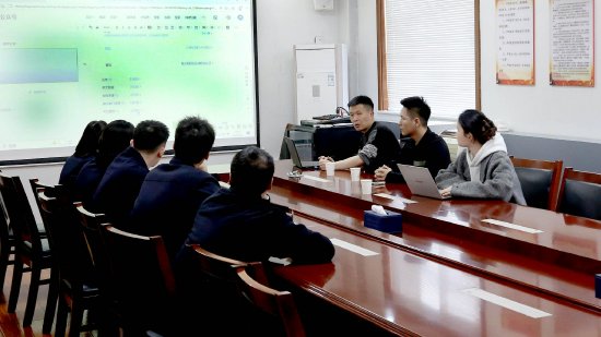 培训会后座谈环节