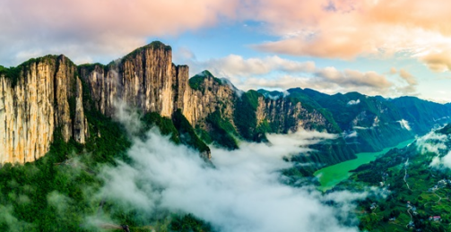 恩施大峡谷诗意画卷