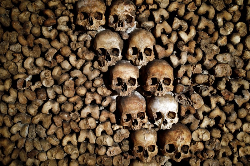 巴黎地下墓穴白骨累累"尸满为患"