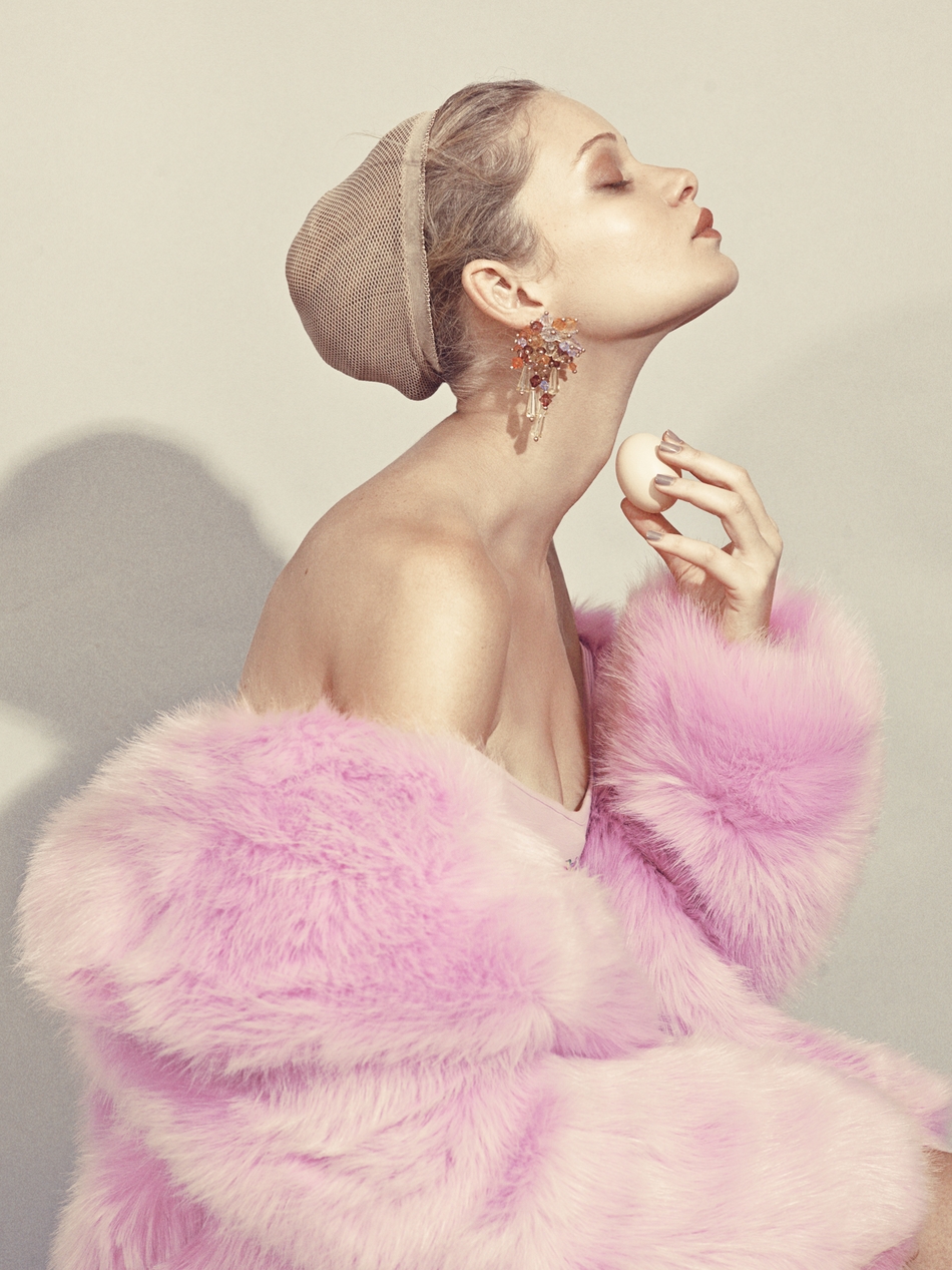 浓郁复古范的潇洒与魅力 高雅身姿的精致肖像