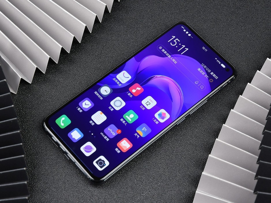 60倍超级变焦 超小孔xdr屏 vivo x30 pro图赏