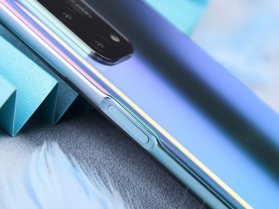 轻薄新机oppo a93图赏