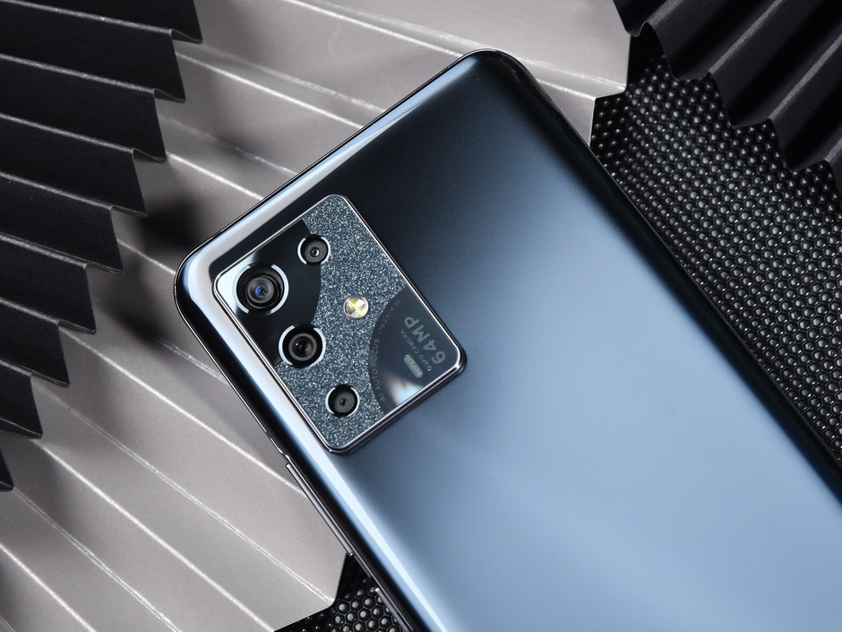 支持144hz高刷的自拍手机中兴s30pro精美图赏