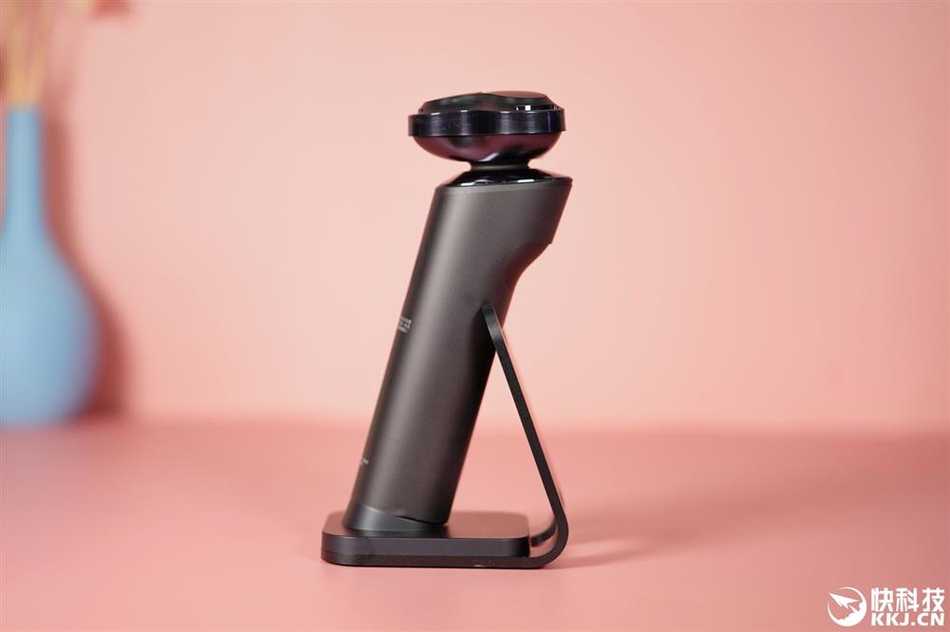 首用超长寿命陶瓷刀头 米家电动剃须刀s700图赏