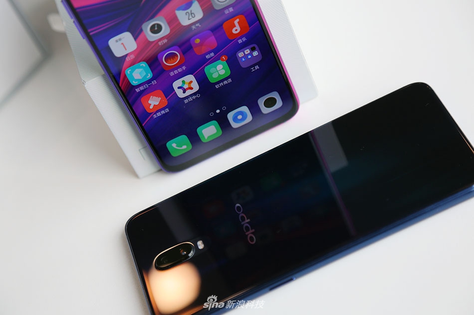 水滴屏 两种新配色 oppo r17开箱图赏