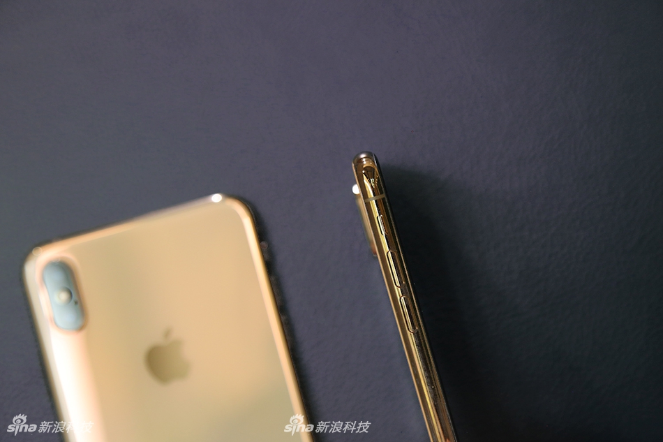 苹果iPhone XS/XS Max开箱图赏:新金色,更大屏