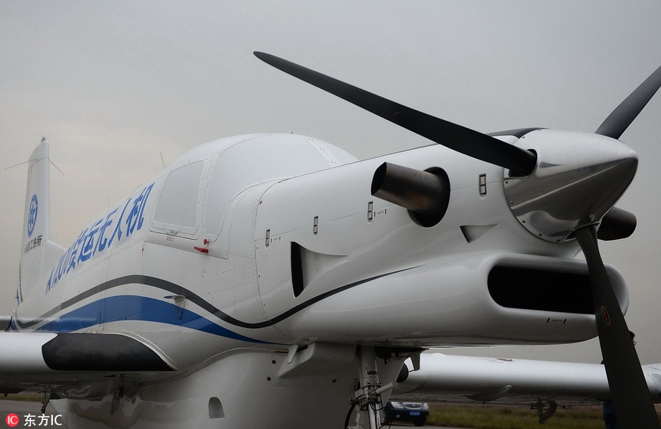 全球首款大型民用货运无人机演示飞行成功