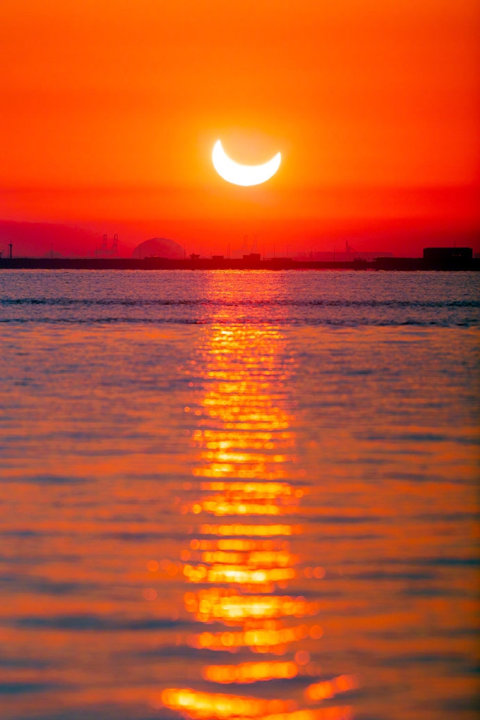 2019最后一次日食奇观上演一起来看天狗食日