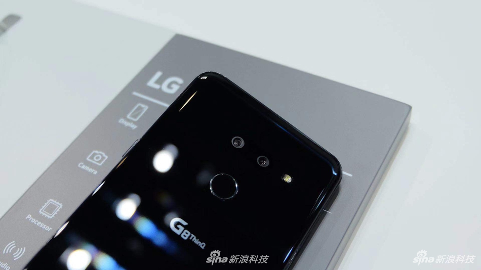 lg年度旗舰g8图赏:另类刘海屏