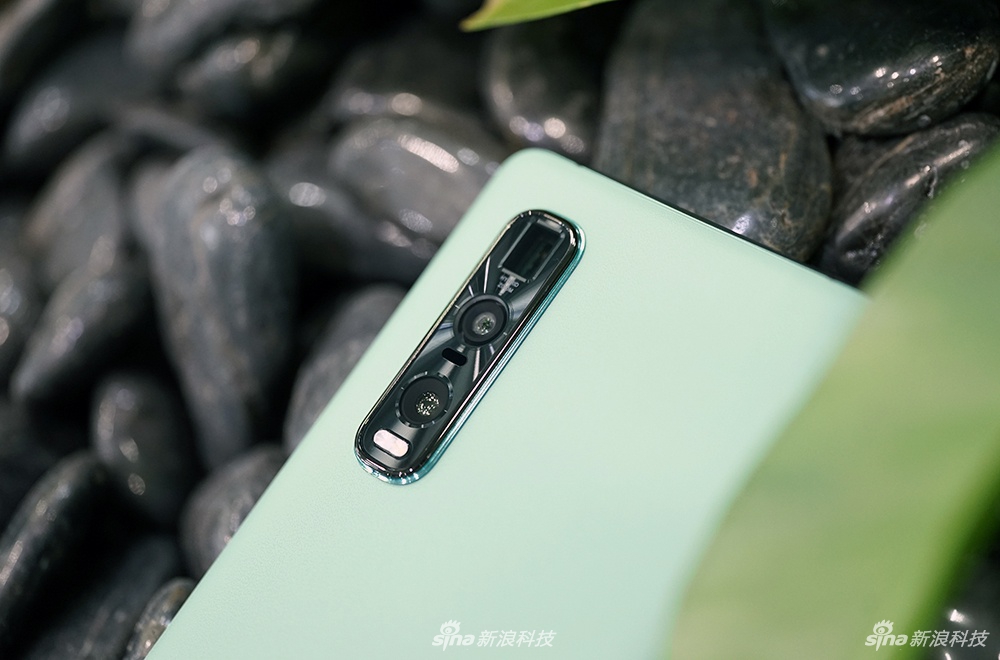 治愈系新配色oppofindx2pro竹青配皮革版图赏