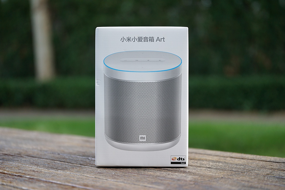 小米小爱音箱art图赏:金属环绕机身 售价349元