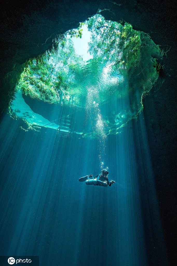大自然别有洞天!全球冰洞奇景简直美哭了