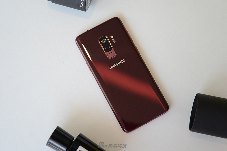 浪漫色的交织 三星galaxy s9 勃艮第红版图赏