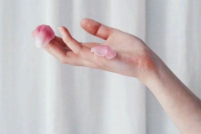 不露脸拍手也很美